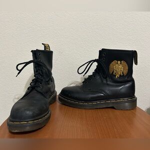 Dr Martens Embroidered Gold Gargoyle Black Boots Size US 6/UK 5 Made in England